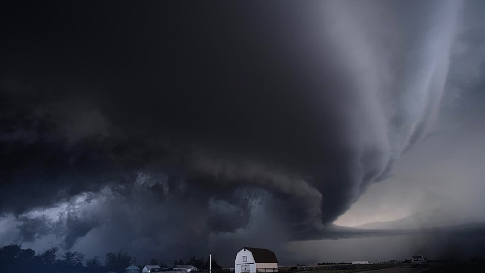 Build a Severe-Weather Plan for Your Family · ZoneWatch guide