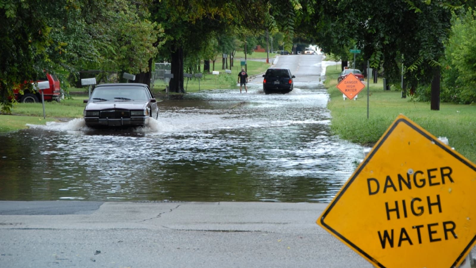 Flash Flood Safety: Turn Around, Don’t Drown · ZoneWatch guide